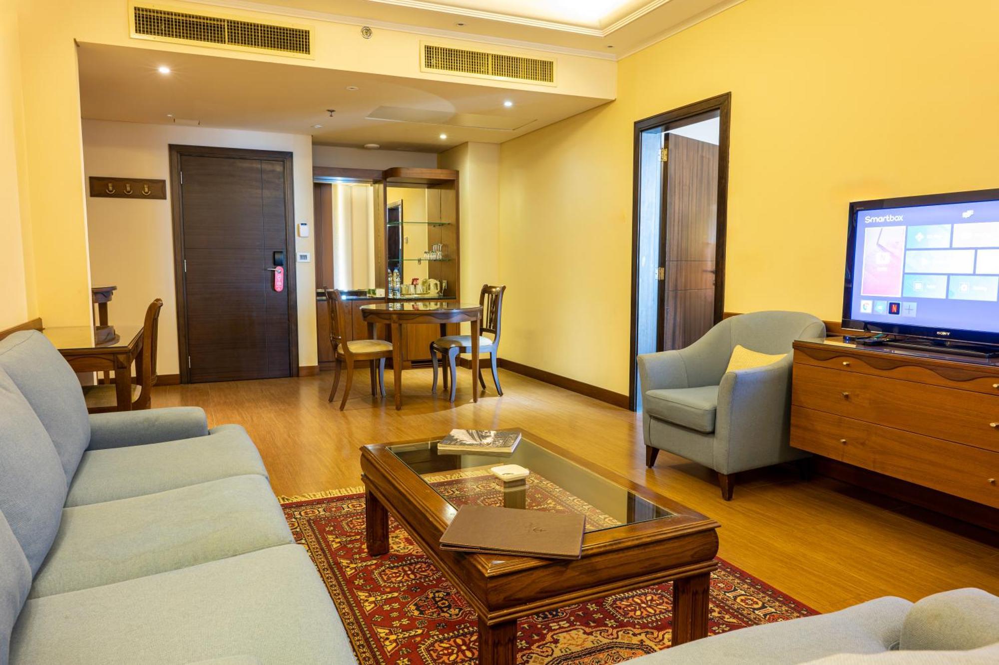 Jiyeh Marina Resort Hotel & Chalets Джийех Экстерьер фото