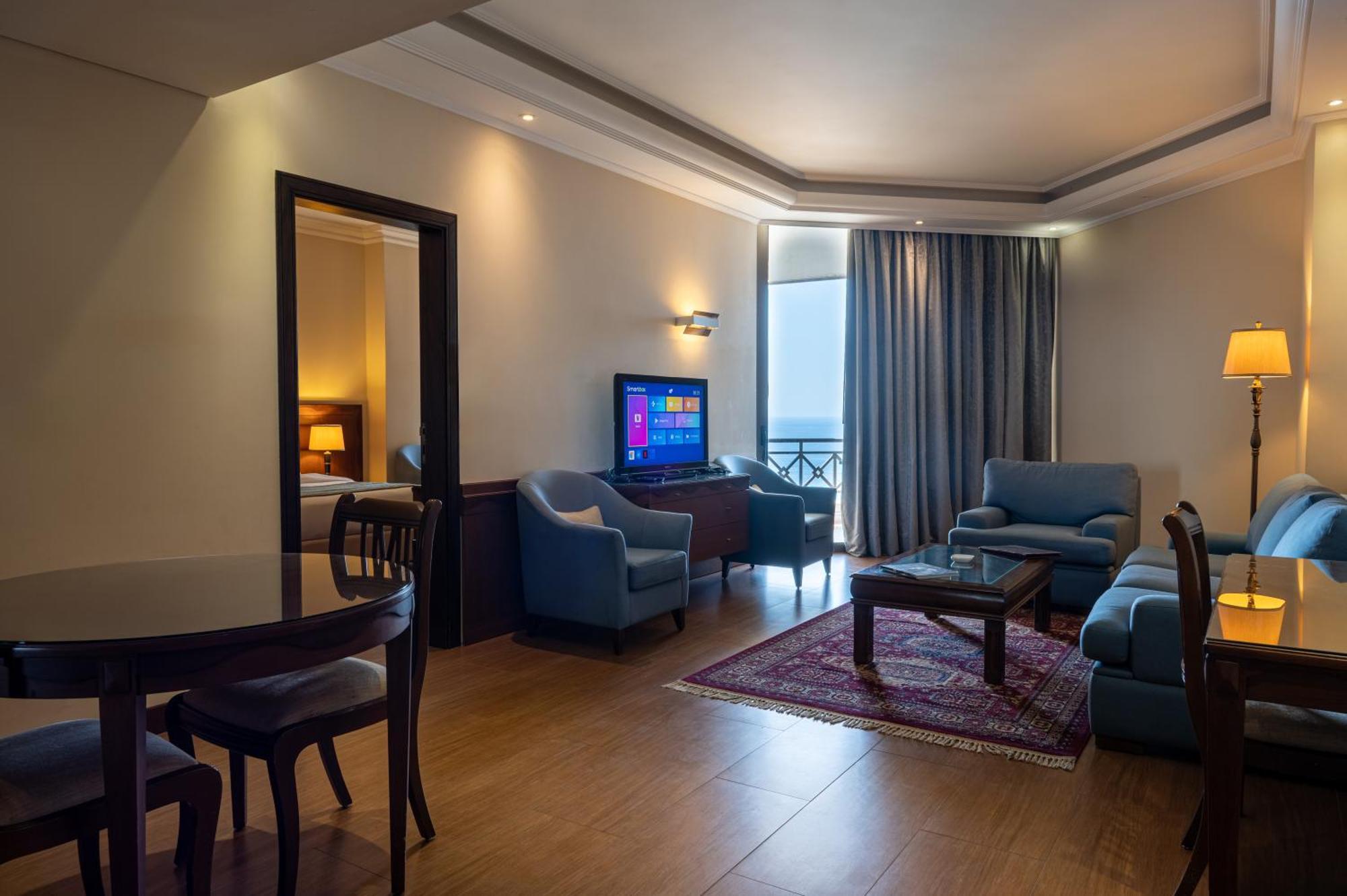 Jiyeh Marina Resort Hotel & Chalets Джийех Экстерьер фото