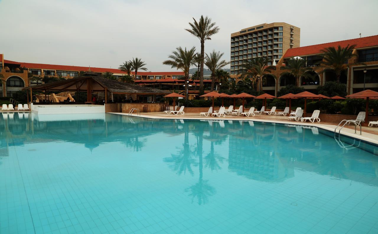 Jiyeh Marina Resort Hotel & Chalets Джийех Экстерьер фото